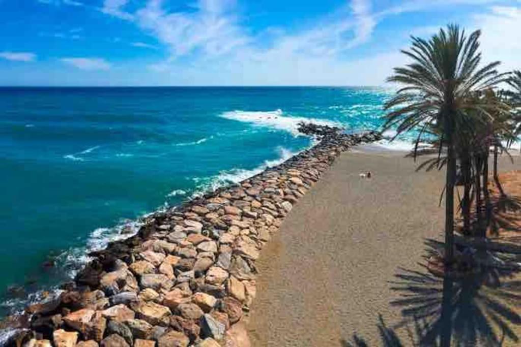 Torrenueva Con Vistas A La Playa Lejlighed Eksteriør billede