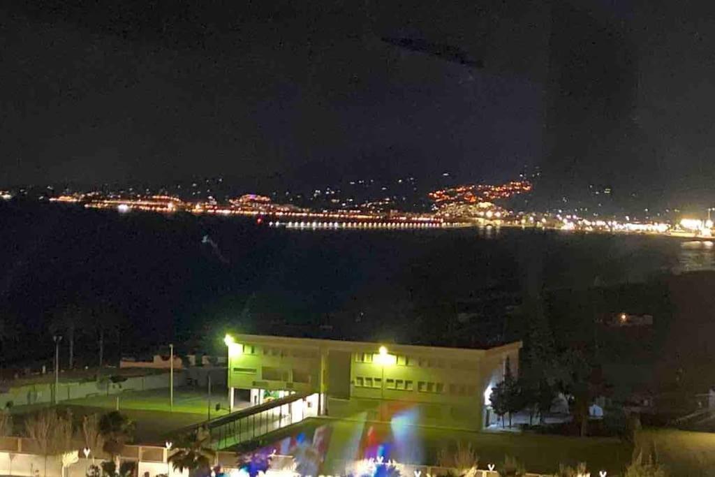 Torrenueva Con Vistas A La Playa Lejlighed Eksteriør billede